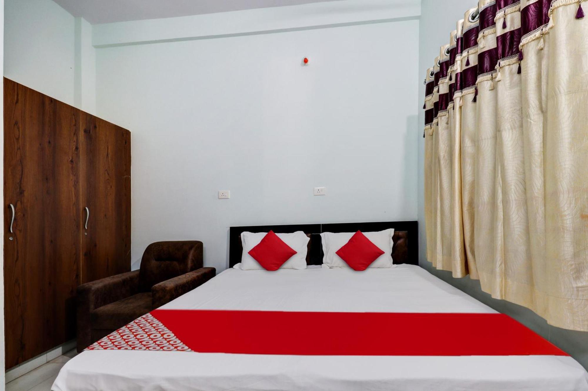 Oyo Pm Hotels Bangalore Extérieur photo